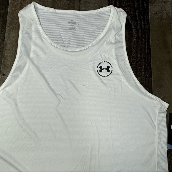 NWT Under Armour Men’s Iso Chill Up-Pace Singlet Fitted Tank size XL - Picture 2 of 11